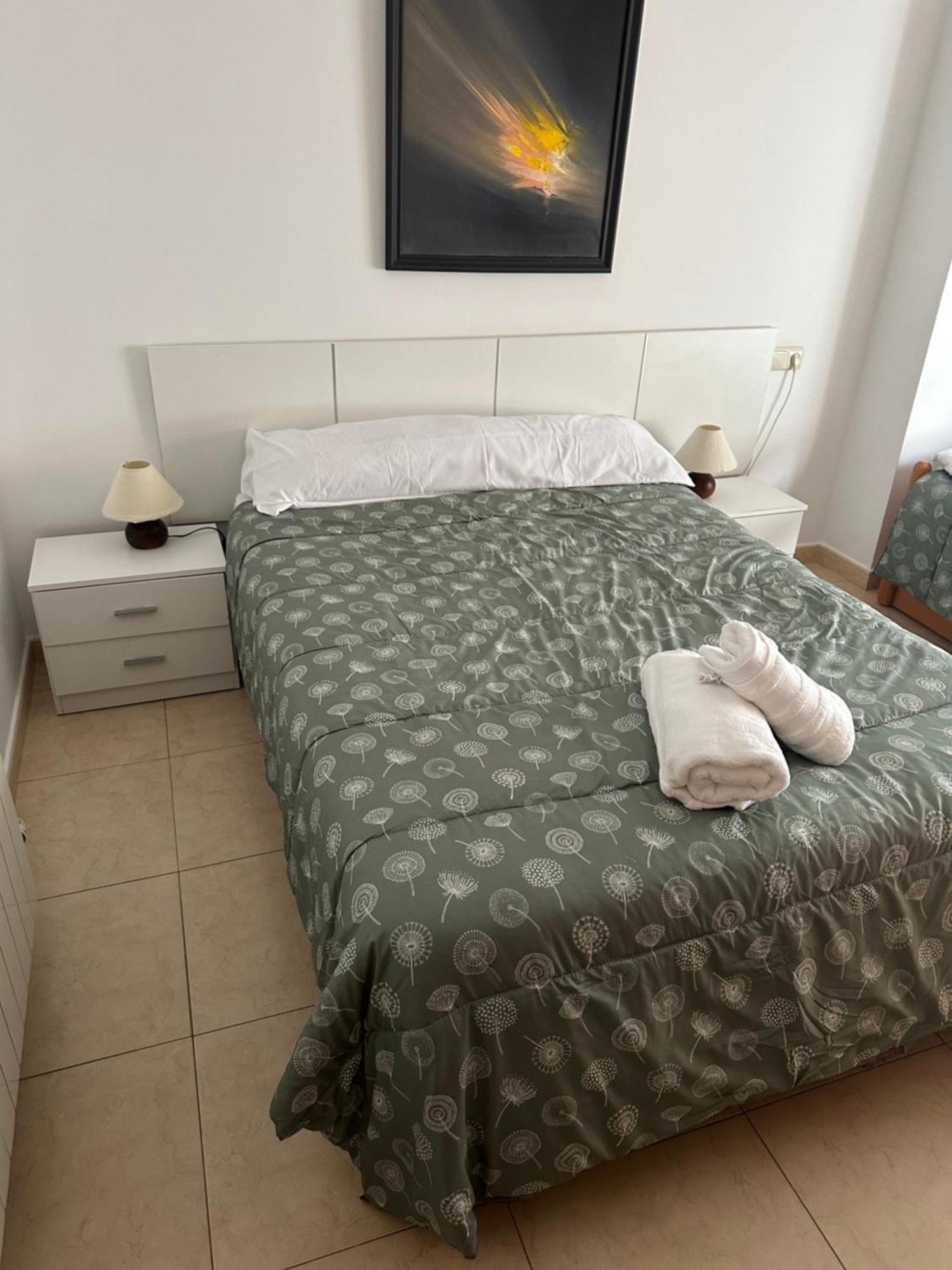 Apartamentos L'Ainsa Bagian luar foto